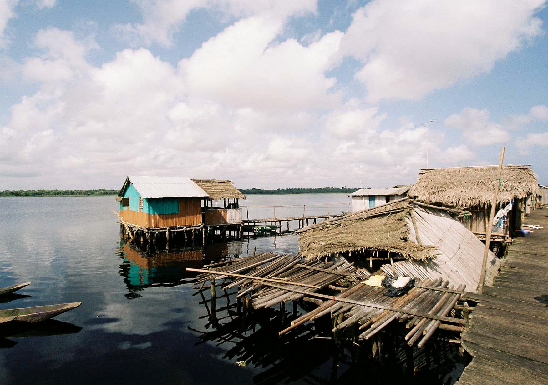Nzulezu Stilt Village by Canoe — Full Day, Ghana